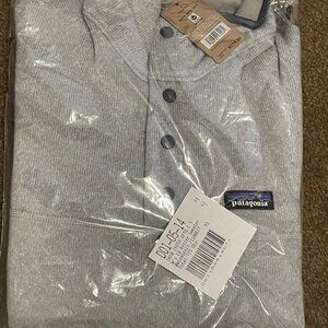 NEW Patagonia Women’s LW Better Sweater Marsupial P/O - Drifter Grey SM